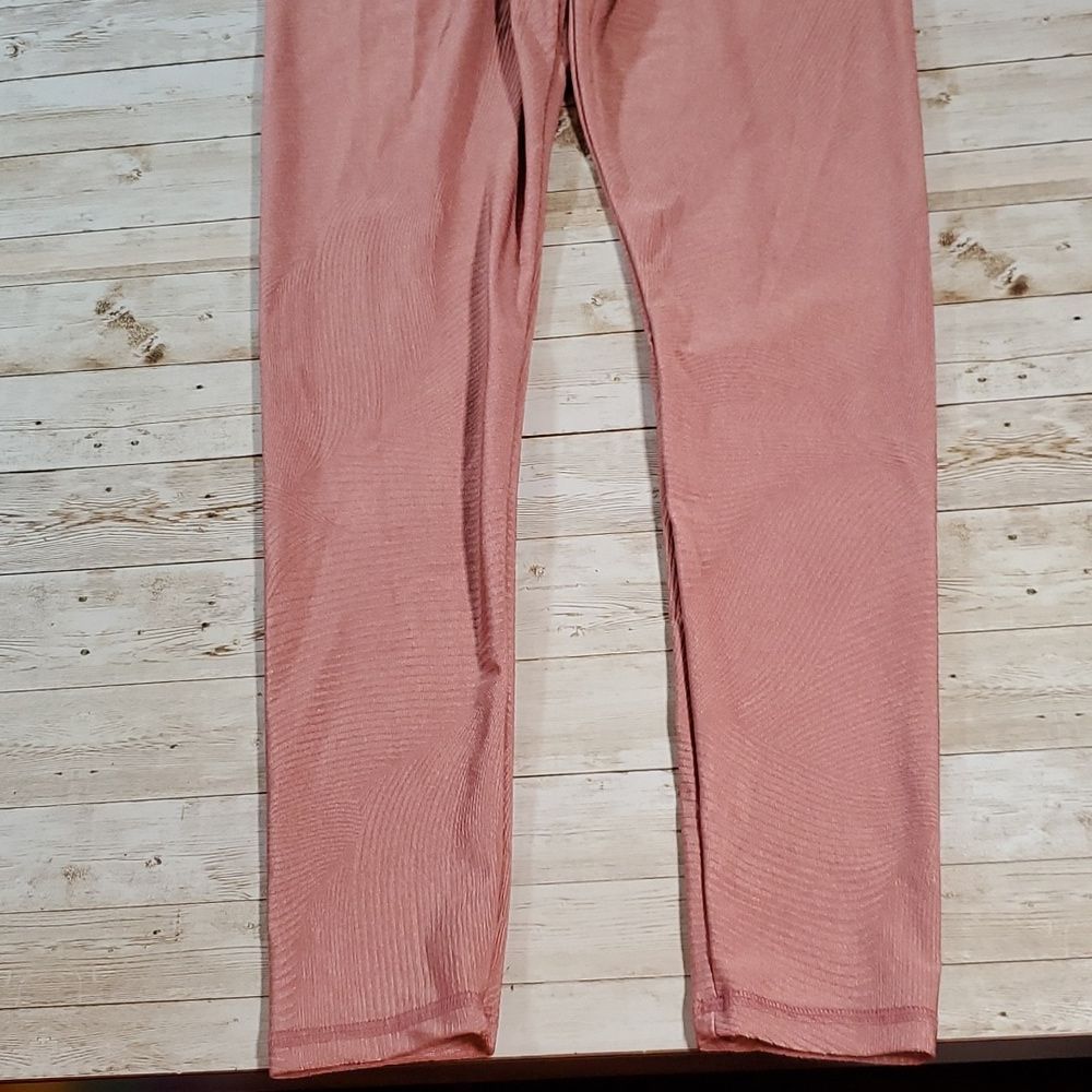 ABS2B Leggings Pink Tan Feather Textured Shiny Butt Booty Large - Picture 2 of 7